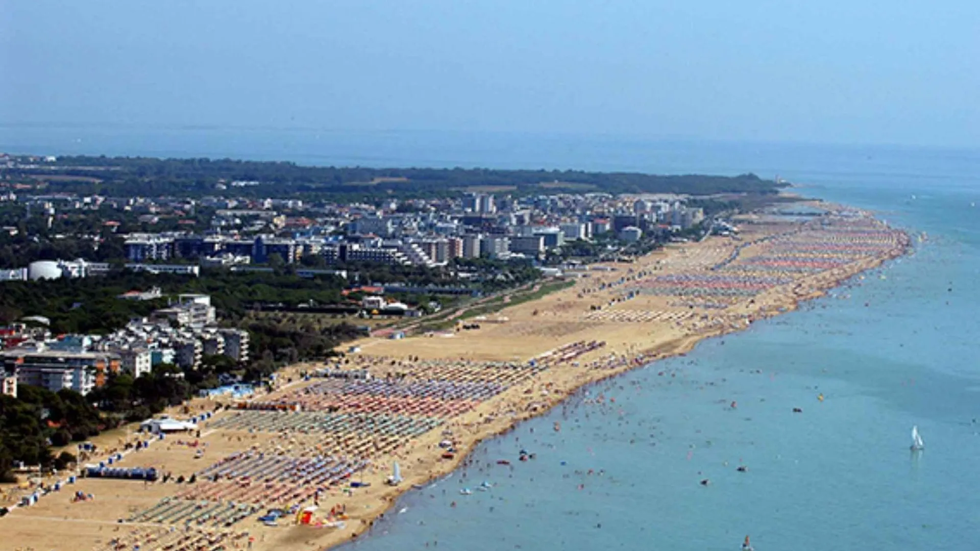 Apartment In Bibione 24443